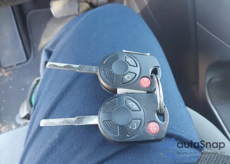 2015 Ford Escape Se z USA, uszkodzony, nr VIN 1FMCU9GX2FUC33710